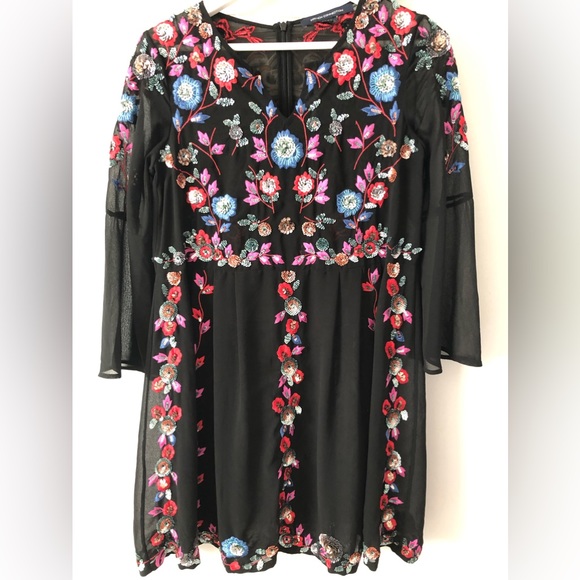 ❤️ French Connection mini dress - Picture 2 of 5